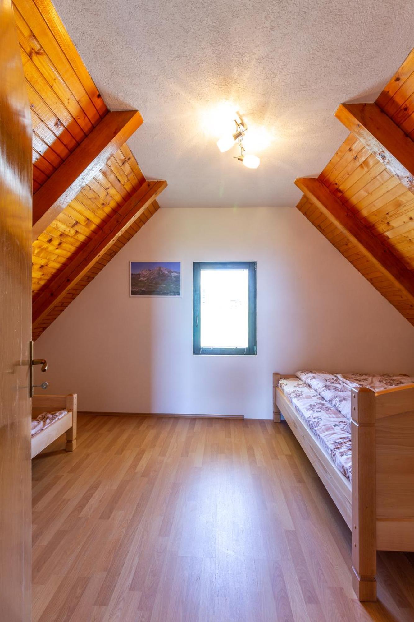 Guesthouse Wolf Žabljak Esterno foto